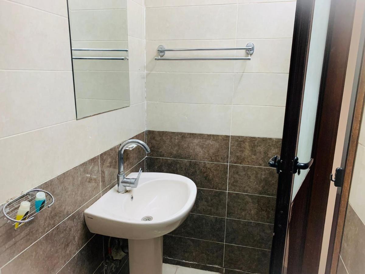 Solitaire Plaza Hotel-Ismailia Train Station المظهر الخارجي الصورة